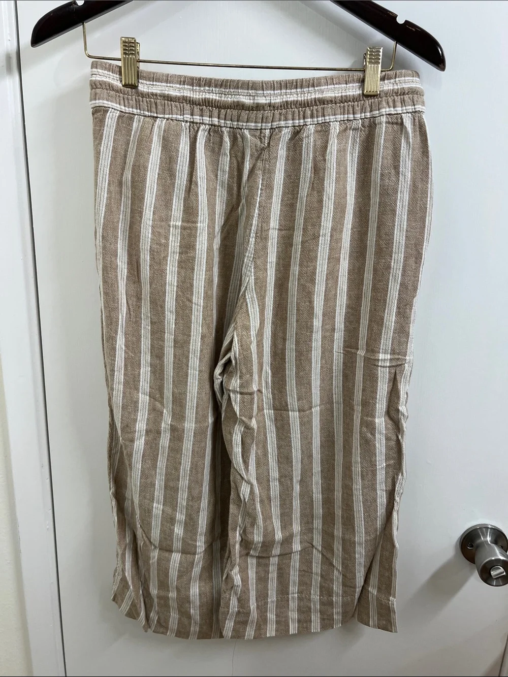 Banana Republic linen wide leg crop